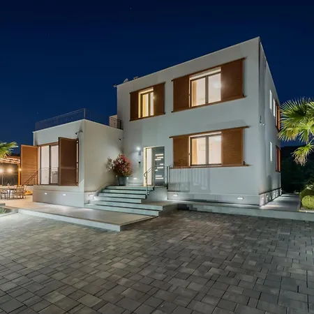 Modea With Heated Pool * Plano