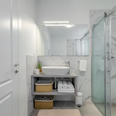 Modea With Heated Pool Plano