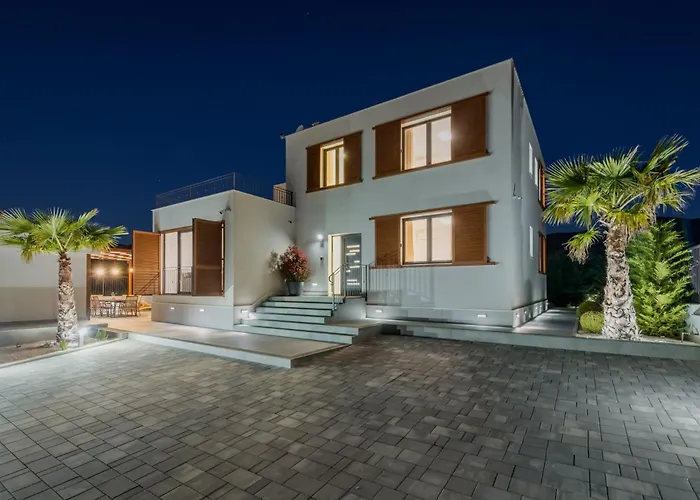 Modea With Heated Pool * Plano