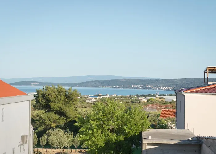 Modea With Heated Pool Plano