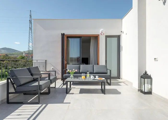 빌라 Modea With Heated Pool Plano