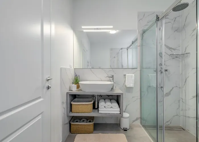 Modea With Heated Pool Plano